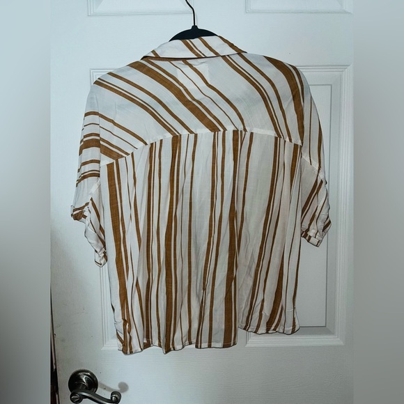 Aeropostale Brown and White Striped Blouse XL - Picture 3 of 3